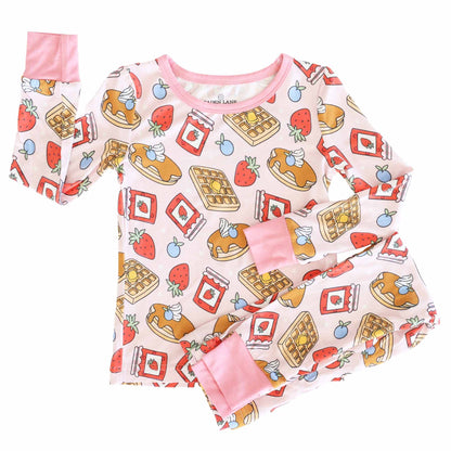 Sweet Stacks Two Piece Pajama Set | Pink