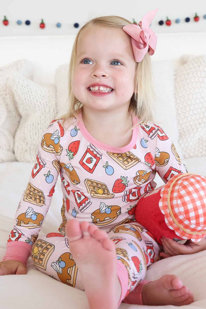 Sweet Stacks Two Piece Pajama Set | Pink